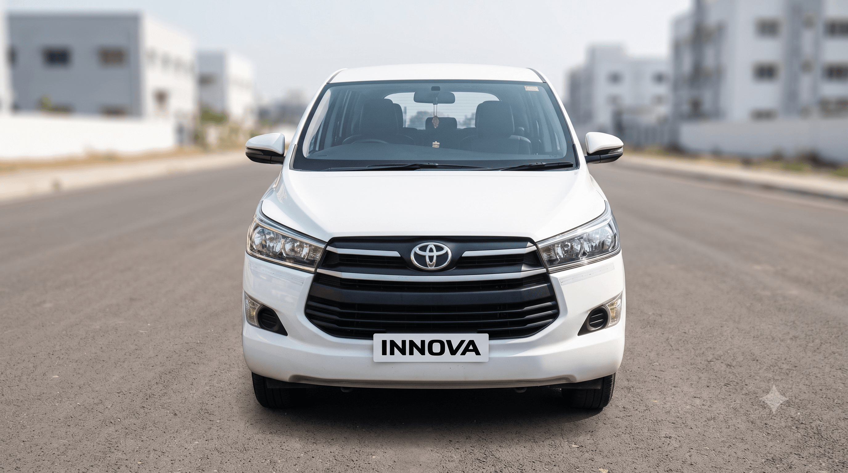 Toyota Innova, 7-seater MPV, front view